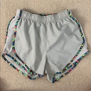 Beige/Splatter Paint Women’s Nike Shorts